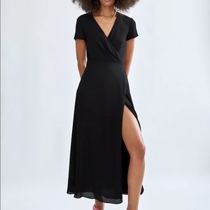 ARITZIA Babaton Wrap Dress